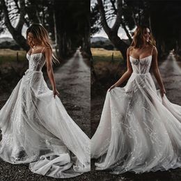 Classic Illusion Sleeveless Wedding Dress Spaghetti Strap Bridal Gowns Sequined Sweetheart A Line Princess Robe de mariee