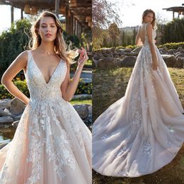 Eddy K Beach Backless Wedding Dress V Neck Lace Appliqued Garden Boho Bridal Gown Sweep Train Robe de mariee