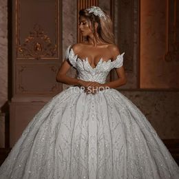 Glitter Off Shoulder Ball Gown Wedding Dresses 2022 Luxury Sparkly Backless Bridal Gowns with Long Train vestidos de novia robe mariee Plus Size EE