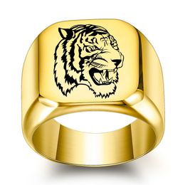-18 Karat vergoldet Square Signet Ring personalisierte Gravur Tiger Edelstahl Chunky Dome Ringe Band für Frauen und Männer Statement Schmuck Chinesisches Tigerjahr