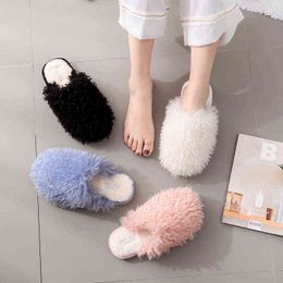 Nxy Slippers Slides New Cotton Slippers Lovely Candy in Winter Plush Household Leisure Indoor Warm Female shoes 220808