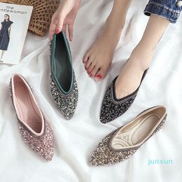 Fashion Spring Water Drill Pointed Doudou Shoes Soft Bottom Ladles Comfortable Shallow Mouth Single1