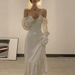 autumn style retro sweet one-shoulder square neck puff sleeve trumpet dres sexy Folds white vintage dresses 220423