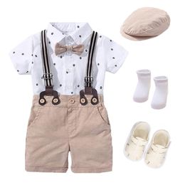 born Suit Baby Boy Romper Clothing Set Handsome Bow 1th Birthday Gift Hat Printed Rompers Belt Infant Children Outfit Clothes 220326