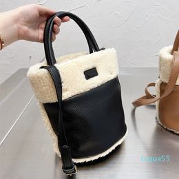 designer Evening Bags Women's Handbags Bucket Type Leather Splice Soft Plush Crossbody Shoulder Bag Wholesale