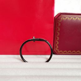 A Designer C arter New designer bracelets for men and women stainless steel bracelet for couples classic Jewellery Valentine's Day gifts 0JM0