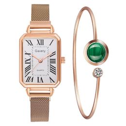 Wristwatches 2022 Women Bracelet Watches Steel Belt Love Rhinestone Quartz Wrist Watch Luxury Fashion For Relojes