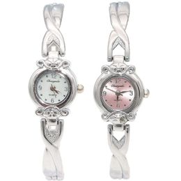 Wristwatches 10pcs Ladies Nobler Fashion Casual Wafer Design Round Dial Bracelet Watch Mujor Quartz Wristwatch Women WatchWristwatches