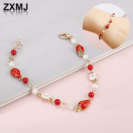 Link Chain Cute Strawberry Bracelet Fashion Temperament Red Fruit Simple Sweet BraceletS For Women Trend Korean JewelryLink Lars22