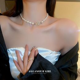 Pendant Necklaces Pearl Letter Necklace Korean Fashion Design Simple Ball Crystal Choker Chain Neck Temperament Wholesale