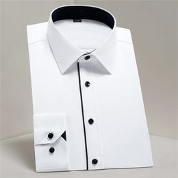 Erkekler Klasik Kontrast Dikiş Ön Plaket Elbise Gömlek Cep Uzun Kollu İş Standart Fit Sosyal Ofis Gömlek 220321