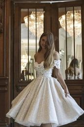 Short Glitter Wedding Dress Elegant Lace Appliqued Shiny Bridel Gowns Off the Shoulder Knee-Length Princess Party Beach Gowns BES1241V