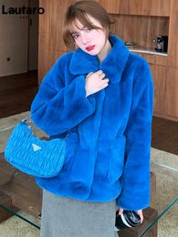 Lautaro Winter Blue Short Warm Faux Fur Coat Women Drop Shoulder Long Sleeve Turndown Collar Pockets 2021 Luxury Fluffy Jacket T220716