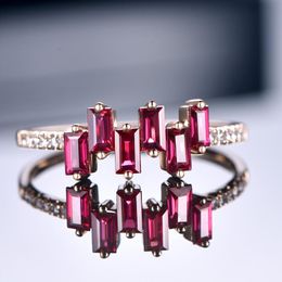 Wedding Rings Luxury Female Red Zircon Stone Ring Classic Rose Gold Color Engagement Charm Crystal Square For WomenWedding