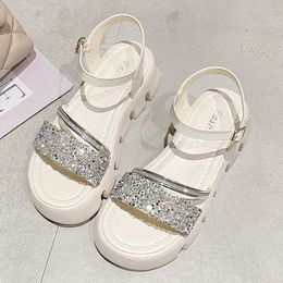 Summer New Platform Sandals Outdoor Height Fashion Leisure Diamond Sponge Cake Versatile Deodorant Personality Leisure Shopping Women's Shoes