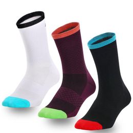 running crew socks UK - Men's Socks Sport Cycling Competition Running Compression Sports Crew Sock Wear-resistant Sweat-absorbent Thin For RunningMen's