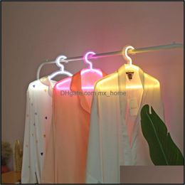 Creative Led Clothes Hanger Neon Light Hangers Ins Lamp Proposal Romantic Wedding Dress Decorative Clothes-Rack T9I00950 Drop Delivery 2021