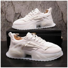 2022 Sports Casual Low-Top Men's Spring New All-Match Shoes Thick Bottom Breathable Men Trendy wedding Shoe 568