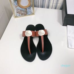 Fashion-Women Slippers Leather Gear Bottoms Flip Flops Luxury Sandals Fashion Casual Beach Shoes