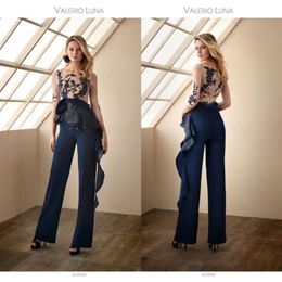 long sleeve jumpsuit for wedding Canada - Jumpsuits 2021 Mother of the Bride Dresses Jewel Neck Pant Suits Wedding Guest Gowns Long Sleeve Lace Appliqued Mothers Groom174l