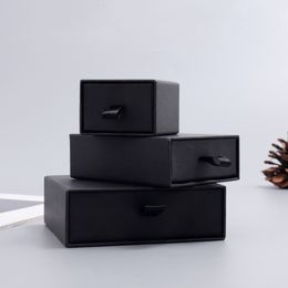 Scatola di carta scatola di gioielli personalizzati chic piccolo display di imballaggi egrili per collana cassettiera nera scatole regalo di cartone
