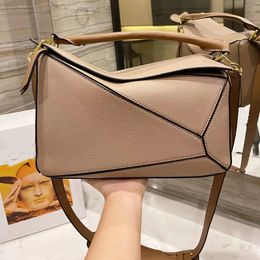 Shoulder Geometry Designers Fashion Pillow Bag Crossbody Clutch Leather Handbags Women Tote Handbag Wallet Geometric 10a Girl Stock