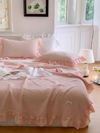 100 COTTON Top Quailty Lace Gilrs Pink Bedding Sets Beautiful Quilts & sets Hot selling quilted thick throw 3pcs sheet and pillowcases