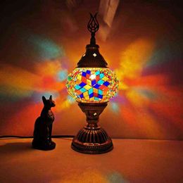 Lampada da tavolo fatta a mano Paralume in vetro colorato turco Arte Vintage Mosaico romantico Luci decorative da tavolo Comodino Luce notturna H220423