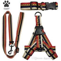 Fashion Brand Dog Collars and Leashes Set Designer Dog Harness Leash Seat Belts Classic Letters Pet Collar for Small Medium Large Dogs French Bulldog Golden Black B79