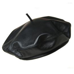 Berets Women's Beret Black Leather Spring And Autumn Flat Hat Fashion Painter Sheepskin HatBerets Wend22