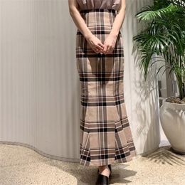 Kuzuwata Autumn Faldas Japanese Style Temperament Women Jupe Solid Plaid High Waist Slim Ruffled A-line Mermaid Skirts 220322