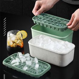 Double-layer Ice Cube Trays Reusable Large Capacity Mould BPA Free Maker with Removable Lids and shovel Bar Tool 220509