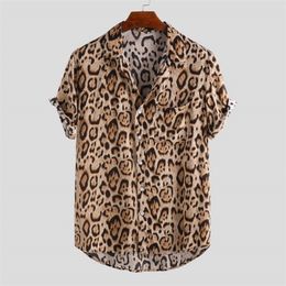 Short Sleeve Leopard Print Shirt Men Lapel Neck Loose Button Up Blouse Breathable Summer Streetwear Sexy Shirts Men 220527