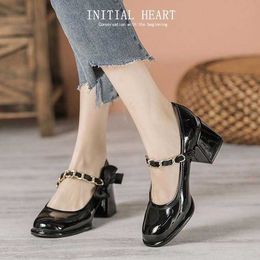 2022 new spring and summer women's patent leather sandals British style thick high heel bow square toe leather shoes for Ladies work office wedding black white shoe
