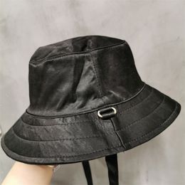 Designer Double Sided Bucket Hat Women Luxury Beanie Hats Four Seasons Mens Fisherman Sunhat Unisex Outdoor Casual Fashion High Quality
