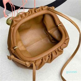 2022 Handbags Cloud Shape Magnet Ladies Evening Bags Clutch Women Pouch Genuine Leather Handmade Girls Handbag Crossbody Totes