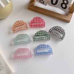 New Fashion Korean Summer 6.3cm Semicircle Hollow Checkerboard Hair Clip Claw For Women Girls Fresh Grid Acrylic Shark Claw