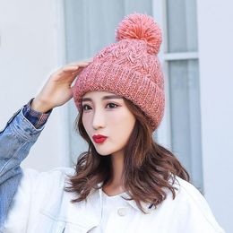 Cheap Wholesale Cable Knit Beanies with 