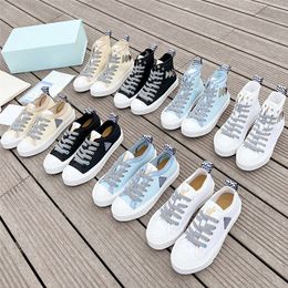 2022 New Brand Designer Women Canvas Shoes Fashion Breathable Low Cut Platform Sneakers Outdoor Flat Soled Sports Casual Shoe Comfortable High-top Runner Trainers