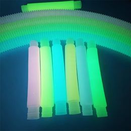 DIY Luminous Pop s Fluorescent Colour Stretched Plastic Corrugated Teles Tube Vent Decompression Toy Long Squishy 220629