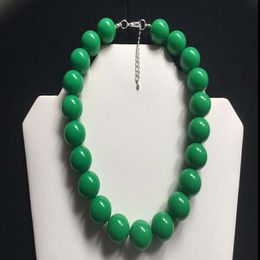 Women Chunky Emerald Green Bead Choker Necklace