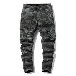 Camouflage Pants Men Fashion Streetwear Casual Outdoor Cargo Pants With Multi-Pockets Men Fashion Clothing Brand