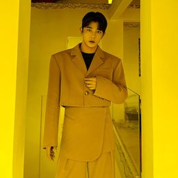 Men's Suits & Blazers Men Korean Chic Fashion Short Style Suit Jacket Blazer Male Harajuku Trendy Coat Net Celebrity Stage ClothingMen's