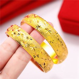 15mm Thick Bangle Womens Bracelet Carved Star 18K Yellow Gold Filled Solid Dubai Wedding Women's Bangle Vintage Jewellery Dia 60mm 1piece