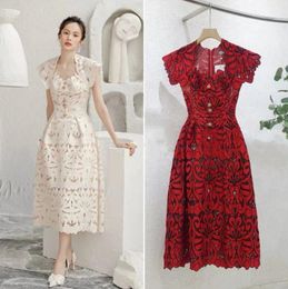 Casual Dresses Thai Fashion Brand 2022 Spring And Summer Banquet Party Celebrity Style Sleeveless Red Lace Dress Medium Length Female