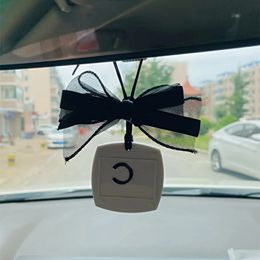 Designer Square Vehicle Aroma Card Fashion Letter Pattern Plaster Stone Light Fragrance Car Accessory Scented Candle Sumsum
