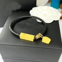 Mens Bracelet Designer Woven Leather String Bracelet Ornament Size 17cm 19cm Jewelry Pendent Bracelets For Women Heanpok 22060101R