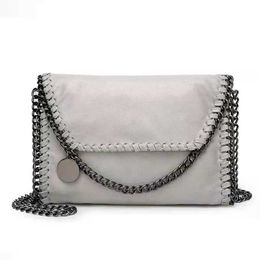 Leaning across all size small hand handshake mini designer bags famous female brand names 2021 stella mcartney f