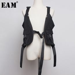 EAM Women Black Big Pocket Split Jint Ribbon Loose Fit Vest Vcollar Sleeveless Fashion Spring Autumn 1B943 201031