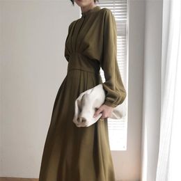 Vintage Long Sleeve Elegant Autumn Bodycon Dre's Spring Slimming Pleated Stand Collar Midi Dress Dresses Female 220402